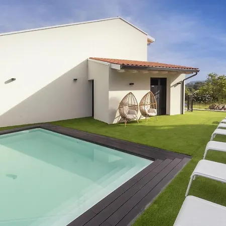 Valentina Apartment Rales (Llanes)